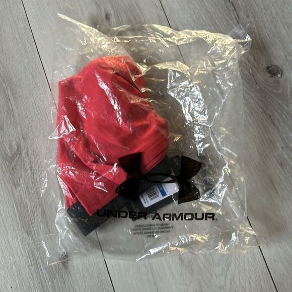 Under Armour 6 inch Tech Boxers Mens Size XL in‎ Red/black NWT in packaging - Picture 3 of 4